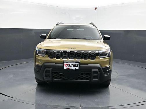 '41 2026 Jeep Cherokee Laredo 4x4