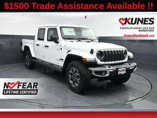 Bright White Clearcoat 2026 Jeep Gladiator Sahara 4x4
