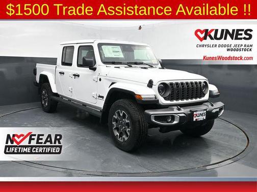 Bright White Clearcoat 2026 Jeep Gladiator Sahara 4x4