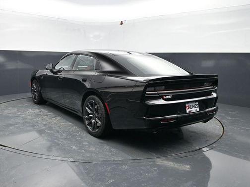 Diamond Black Crystal Pearlcoat 2026 Dodge Charger R/T Scat Pack