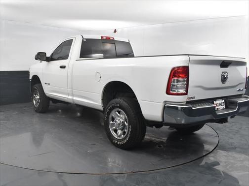 2020 RAM 2500 Tradesman Regular Cab 4X4 8' Box