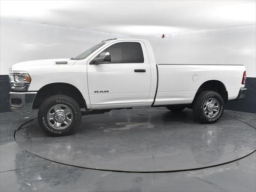 2020 RAM 2500 Tradesman Regular Cab 4X4 8' Box