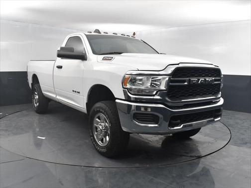 2020 RAM 2500 Tradesman Regular Cab 4X4 8' Box