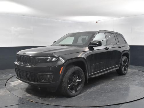 2025 Jeep Grand Cherokee Altitude