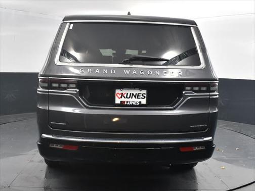 2023 Jeep Grand Wagoneer L Series II 4x4