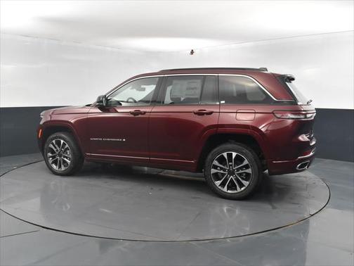 2025 Jeep Grand Cherokee Overland