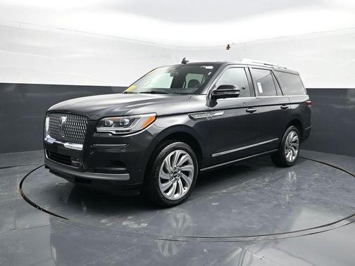 Starlight 2023 Lincoln Navigator Reserve
