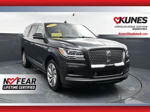 Starlight 2023 Lincoln Navigator Reserve