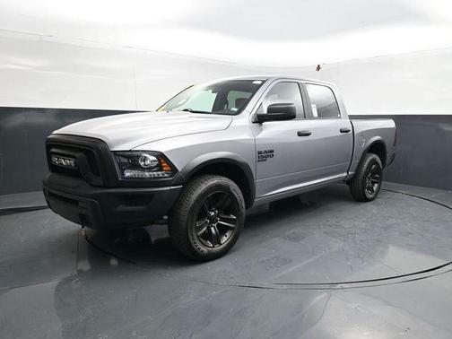 Billet Silver Metallic Clearcoat 2024 RAM 1500 Classic Warlock Crew Cab 4x4 5'7' Box