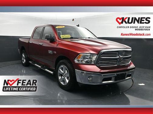 Delmonico Red Pearlcoat 2018 RAM 1500 Big Horn