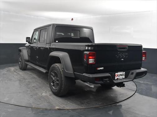 2025 Jeep Gladiator Sport S