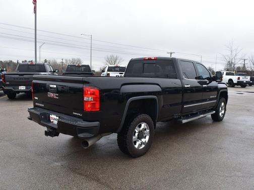 2017 GMC Sierra 3500 Denali