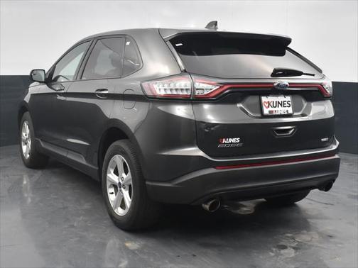 2017 Ford Edge SE