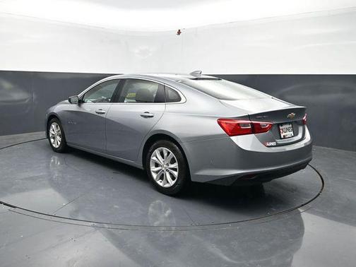 Sterling Gray Metallic 2024 Chevrolet Malibu FWD 1LT