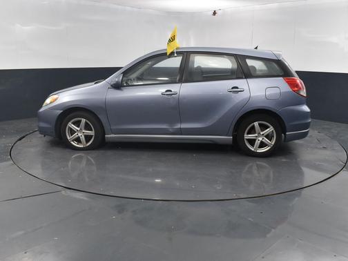 2004 Toyota Matrix Base