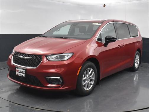 2025 Chrysler Pacifica L