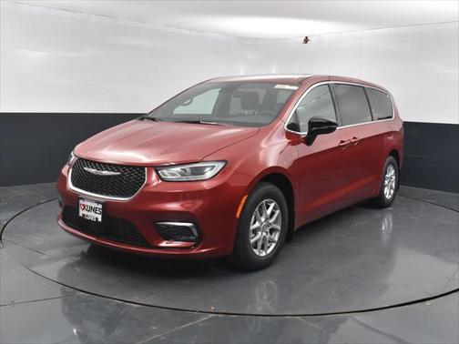 2025 Chrysler Pacifica L