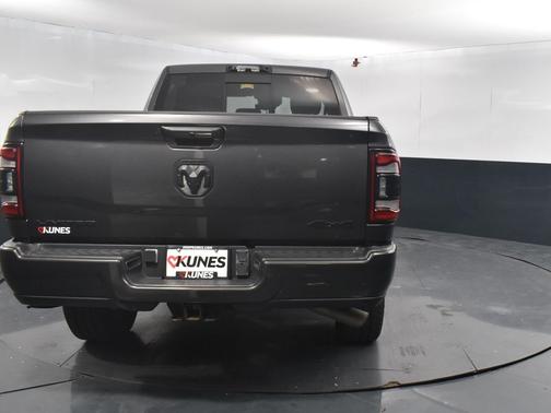 2023 RAM 3500 Limited Crew Cab 4x4 6'4' Box