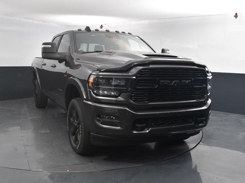 2023 RAM 3500 Limited Crew Cab 4x4 6'4' Box