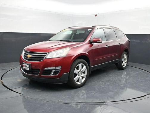 Siren Red Tintcoat 2017 Chevrolet Traverse 1LT