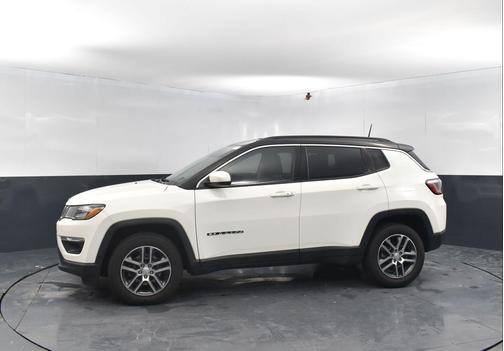 White Clearcoat 2018 Jeep Compass Latitude