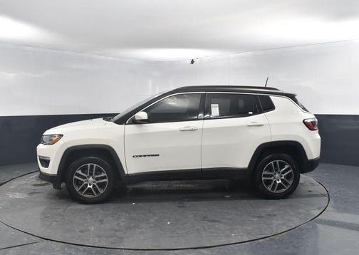 White Clearcoat 2018 Jeep Compass Latitude