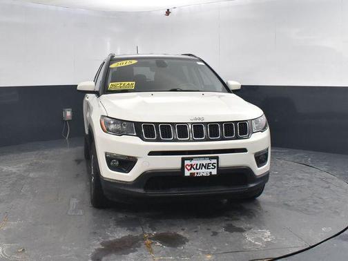 White Clearcoat 2018 Jeep Compass Latitude