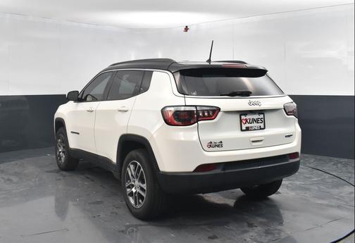 White Clearcoat 2018 Jeep Compass Latitude