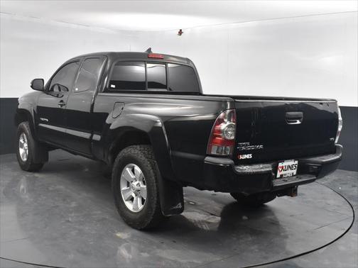 2015 Toyota Tacoma Base