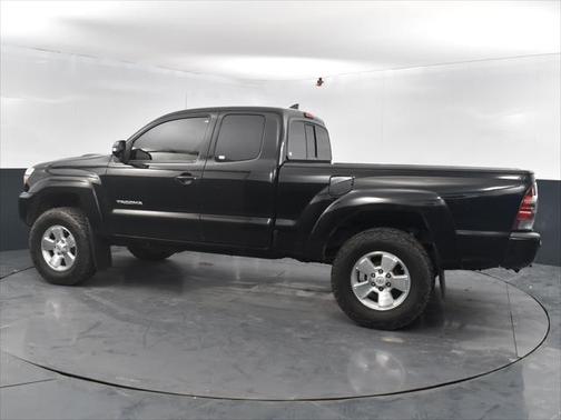 2015 Toyota Tacoma Base