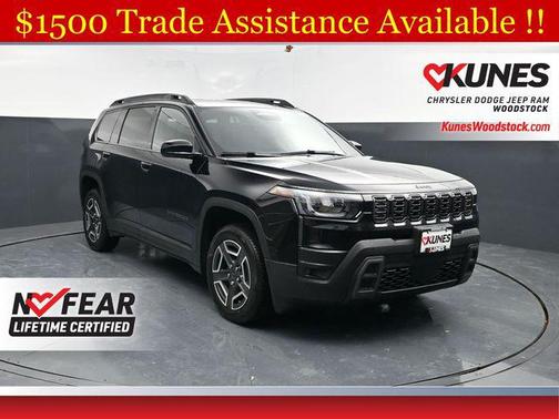 Diamond Black Crystal Pearlcoat 2026 Jeep Cherokee Laredo 4x4