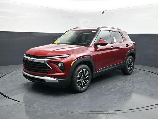 Crimson Metallic 2025 Chevrolet Trailblazer LT