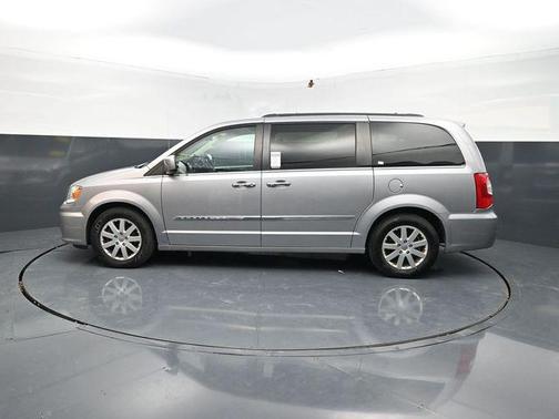 Billet Silver Metallic Clearcoat 2016 Chrysler Town & Country Touring