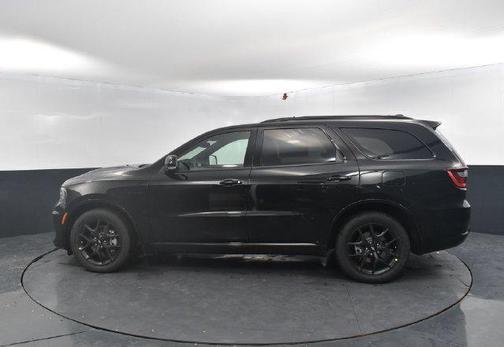 DB Black Crystal Clearcoat 2026 Dodge Durango GT Plus