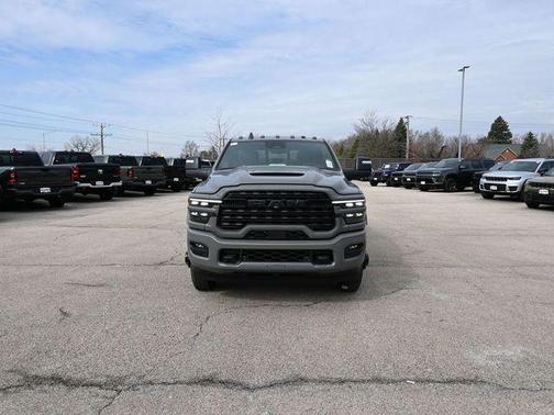 Ceramic Gray Clearcoat 2026 RAM 3500 Limited Crew Cab 4x4 8' Box