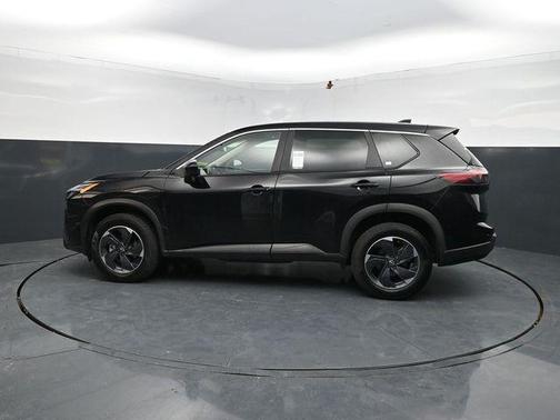 Super Black 2025 Nissan Rogue SV