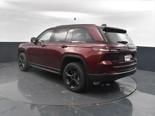 2025 Jeep Grand Cherokee Altitude