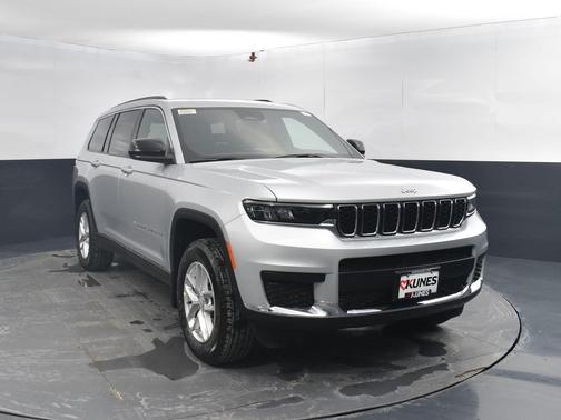 Silver Zynith 2026 Jeep Grand Cherokee L Altitude