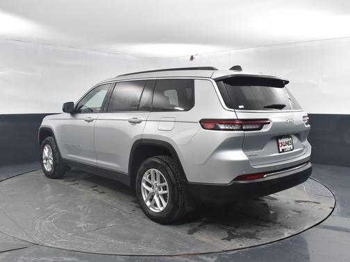 Silver Zynith 2026 Jeep Grand Cherokee L Altitude