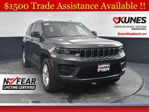 Baltic Gray Metallic Clearcoat 2026 Jeep Grand Cherokee Altitude
