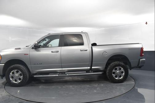 2022 RAM 2500 Big Horn Crew Cab 4x4 6'4' Box