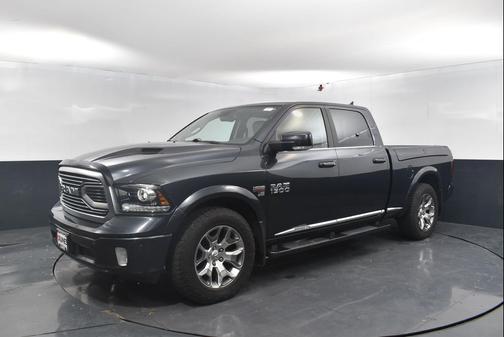 2018 RAM 1500 Limited Crew Cab 4x4 6'4' Box