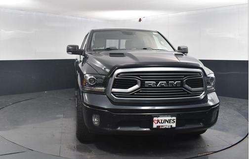 2018 RAM 1500 Limited Crew Cab 4x4 6'4' Box