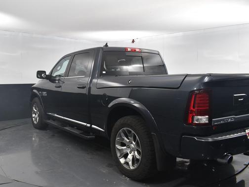 2018 RAM 1500 Limited Crew Cab 4x4 6'4' Box