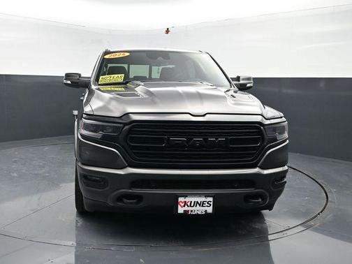Granite Crystal Metallic Clearcoat 2022 RAM 1500 Limited