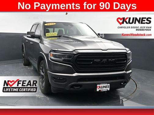 Granite Crystal Metallic Clearcoat 2022 RAM 1500 Limited