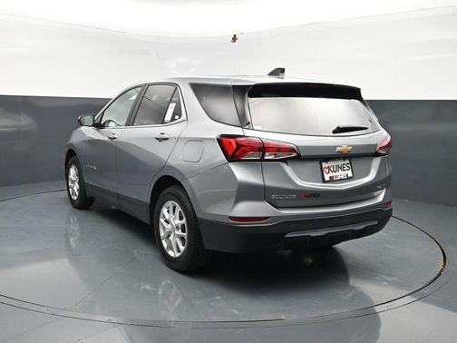 Sterling Gray Metallic 2024 Chevrolet Equinox 1LT