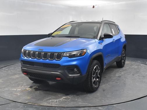 2025 Jeep Compass Trailhawk