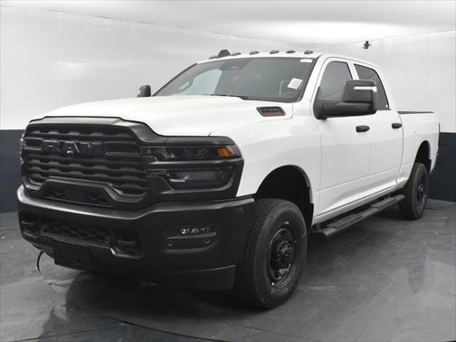 2025 RAM 2500 Tradesman Crew Cab 4x4 6'4' Box