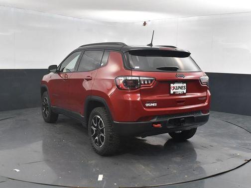 Pr6 2026 Jeep Compass Trailhawk